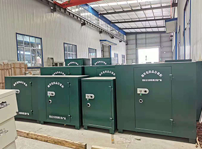 包头炸药柜和炸药箱在井下作业中哪个更实用？