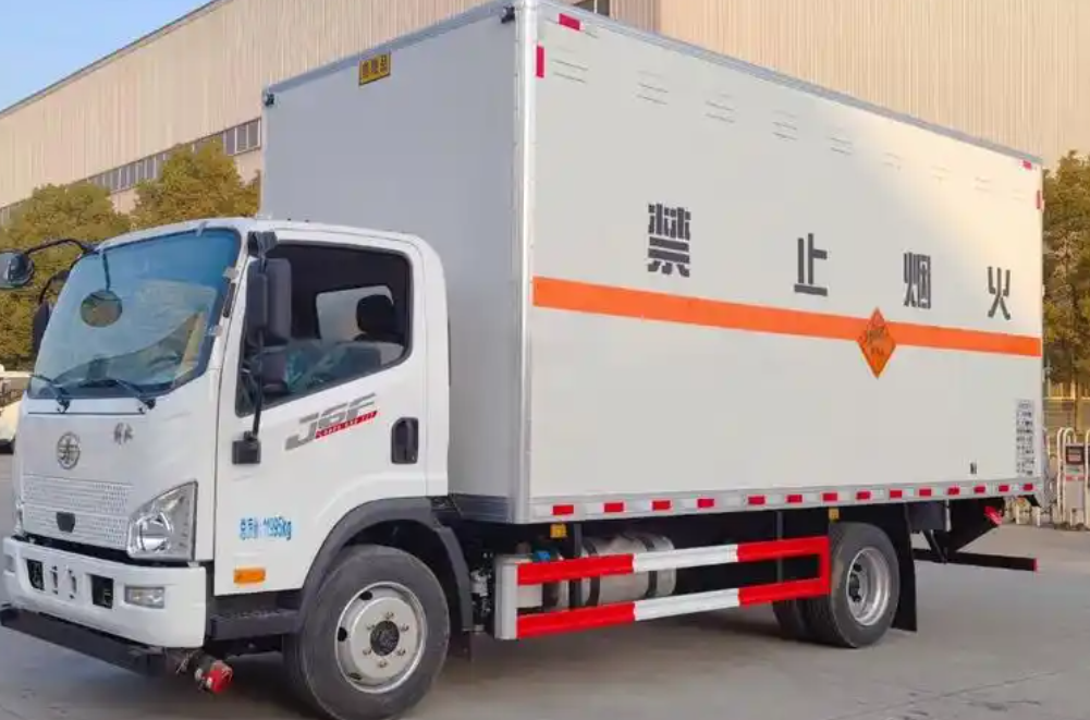 包头爆破器材运输车的应用场景主要有哪些？